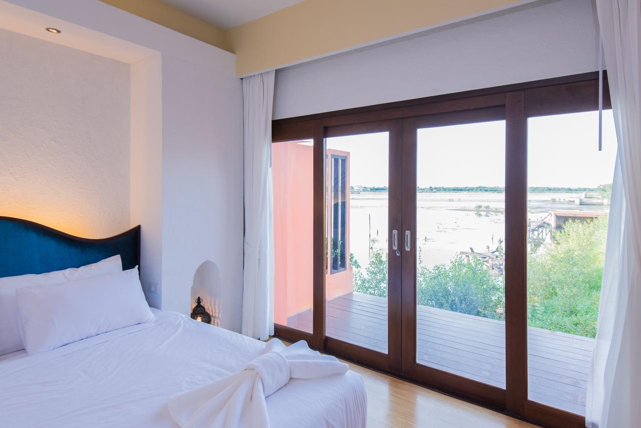 Baan Talay See Cream Resort Samut Songkhram Extérieur photo