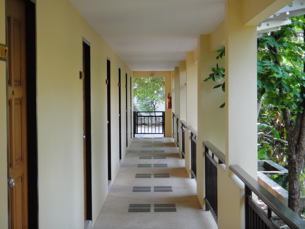 Baan Talay See Cream Resort Samut Songkhram Extérieur photo